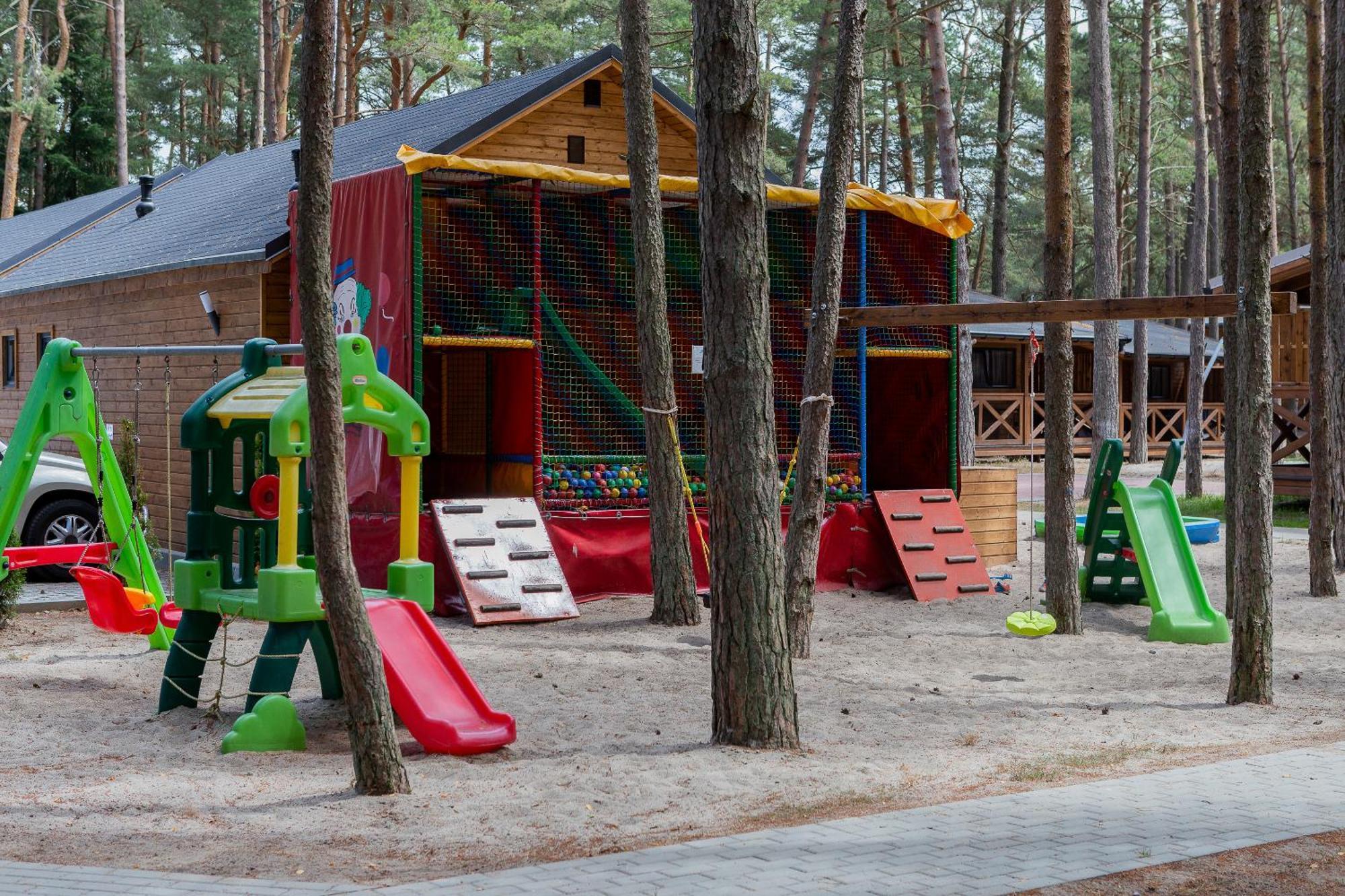 Domki Letniskowe Arkadia Pobierowo Exterior foto